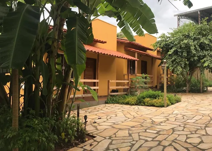 Pousada Bougainville Tres Coracoes